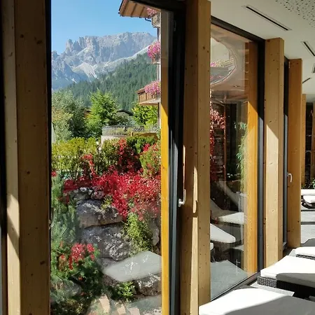 Gran Paradis فندق كامبيتيلو دي فاسا